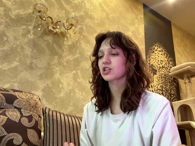 SunniCunningan live cam on BongaCams