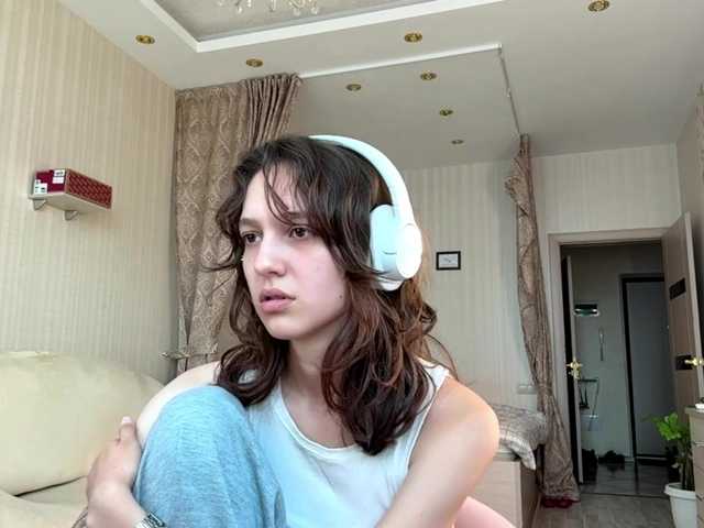 SunniCunningan live cam on BongaCams