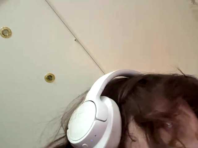 SunniCunningan live cam on BongaCams