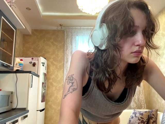 SunniCunningan live cam on BongaCams