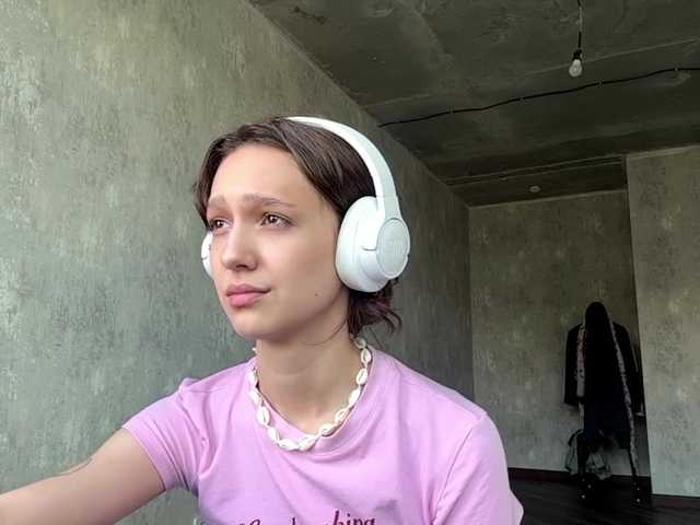 SunniCunningan live cam on BongaCams