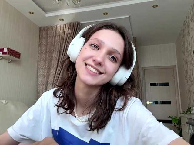 SunniCunningan live webcam show