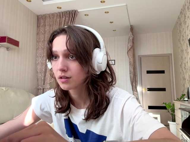 SunniCunningan live webcam show