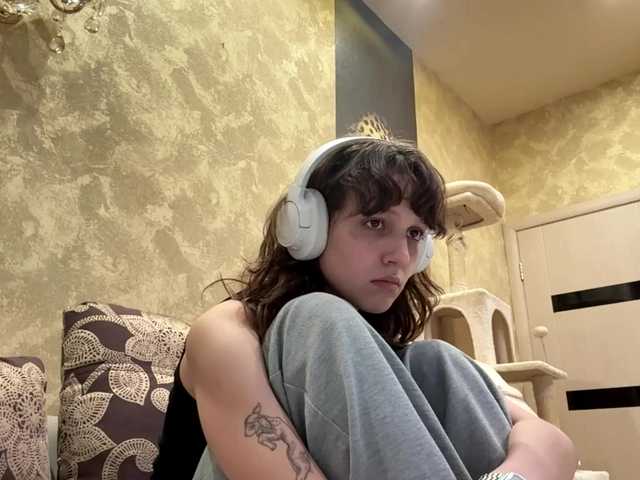 SunniCunningan live cam on BongaCams