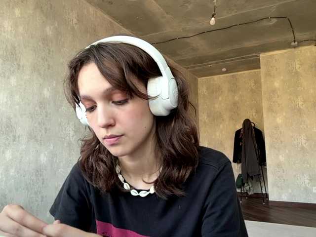SunniCunningan live cam on BongaCams