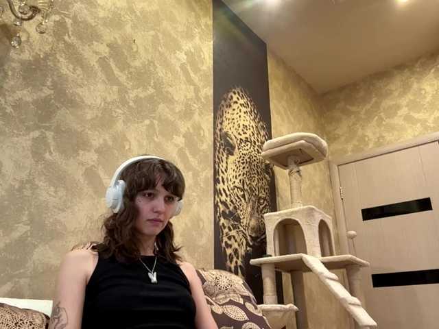 SunniCunningan live cam on BongaCams