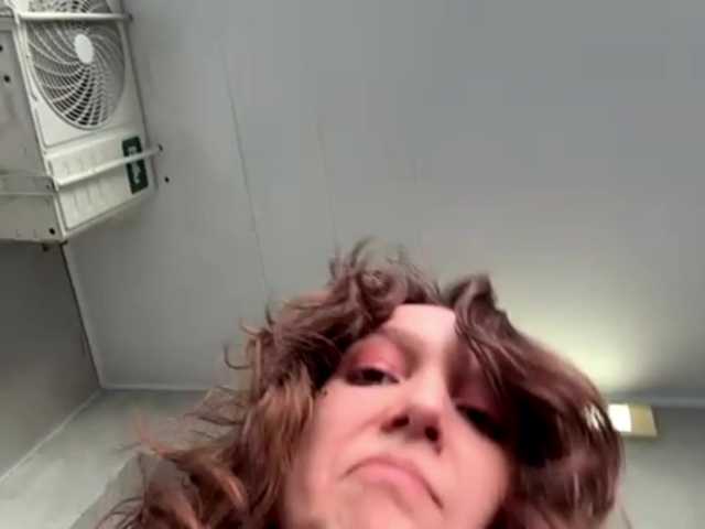 SunniCunningan live cam on BongaCams