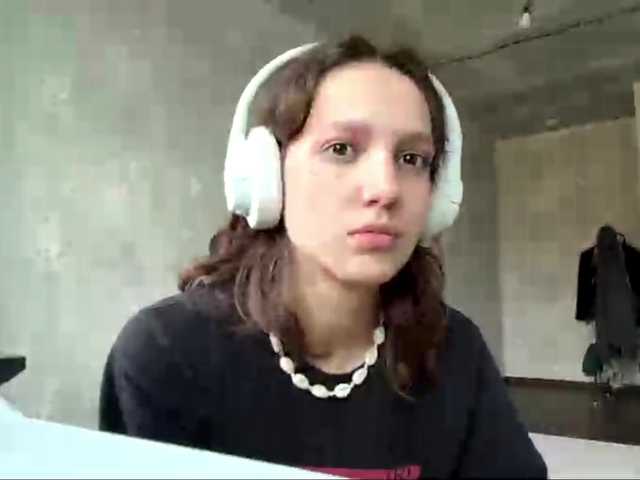 SunniCunningan live webcam show