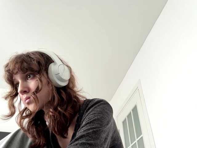 SunniCunningan live cam on BongaCams