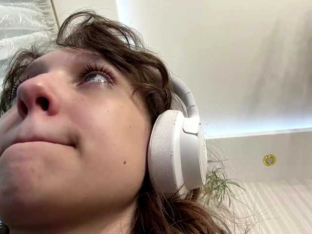 SunniCunningan live cam on BongaCams