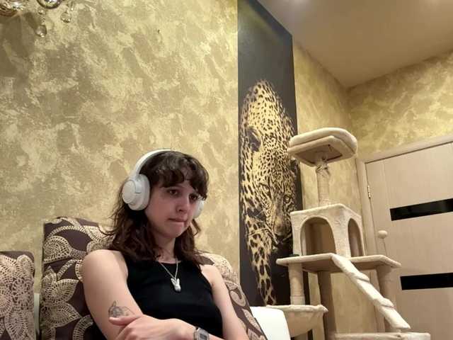 SunniCunningan live cam on BongaCams