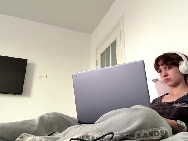 SunniCunningan live cam on BongaCams