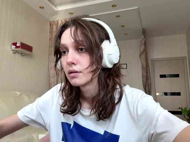 SunniCunningan webcam