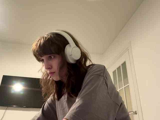 SunniCunningan webcam