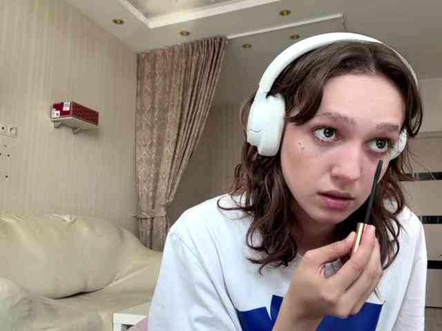 SunniCunningan webcam