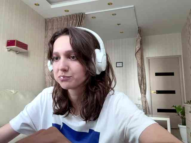 SunniCunningan webcam
