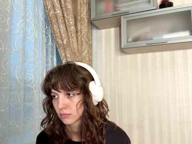SunniCunningan webcam