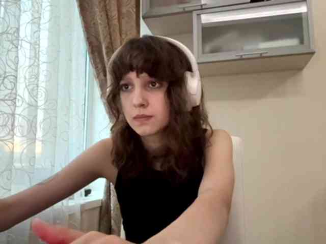 SunniCunningan webcam