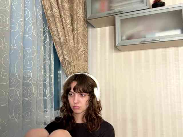 SunniCunningan webcam