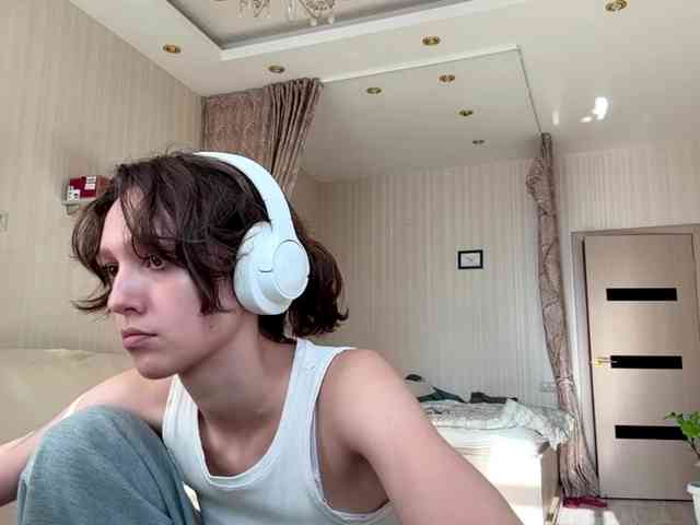 SunniCunningan webcam