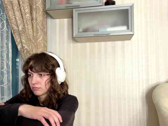 SunniCunningan webcam