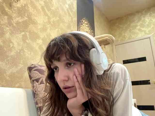 SunniCunningan webcam
