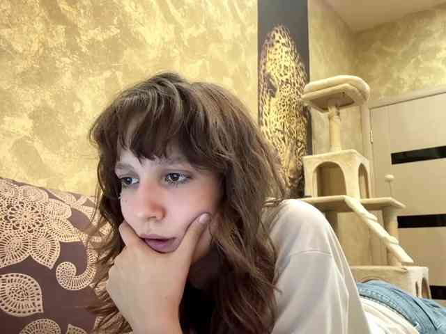 SunniCunningan webcam