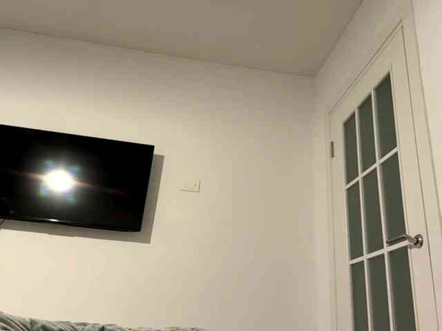 SunniCunningan webcam