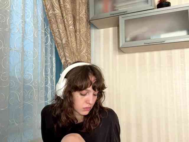 SunniCunningan webcam