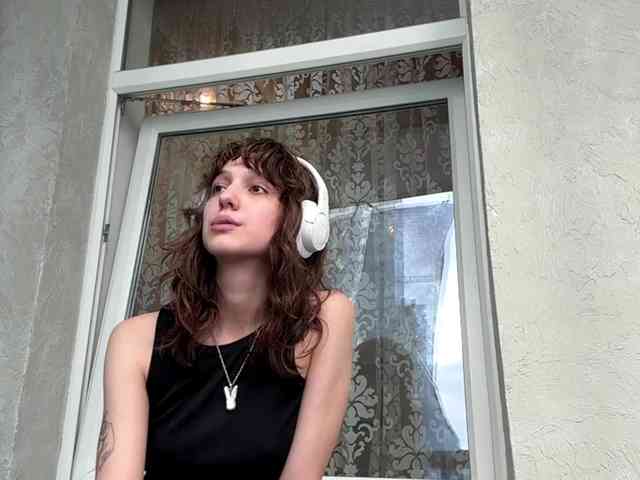 SunniCunningan webcam