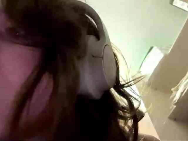 SunniCunningan webcam