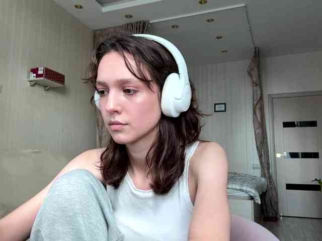 SunniCunningan webcam