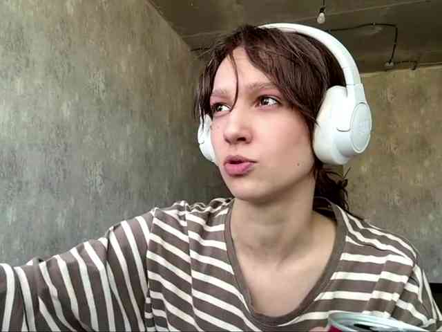 SunniCunningan webcam