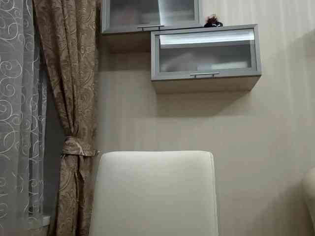 SunniCunningan webcam