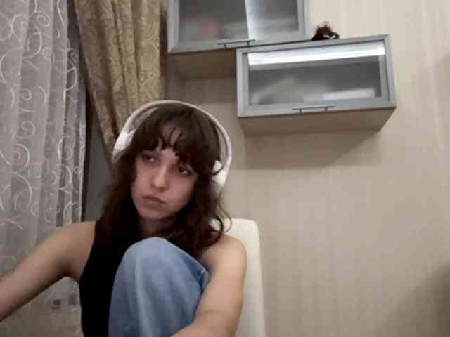 SunniCunningan webcam