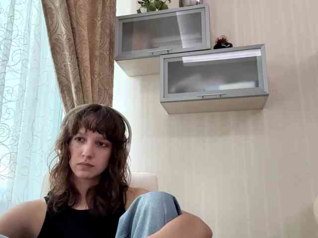 SunniCunningan webcam