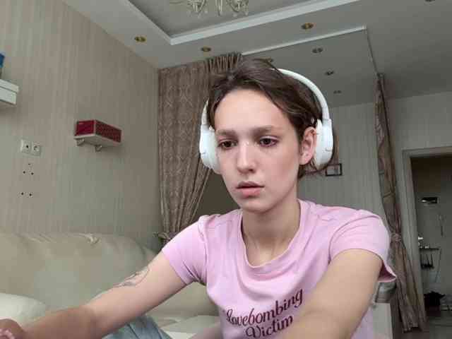SunniCunningan webcam