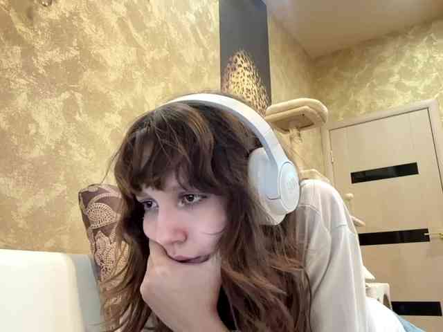 SunniCunningan webcam