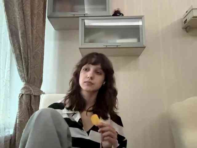 SunniCunningan webcam