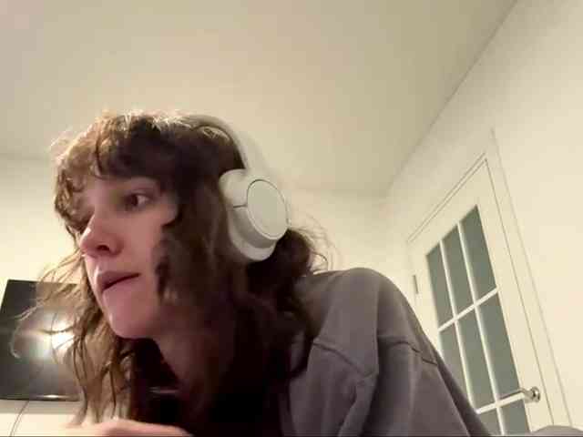 SunniCunningan webcam
