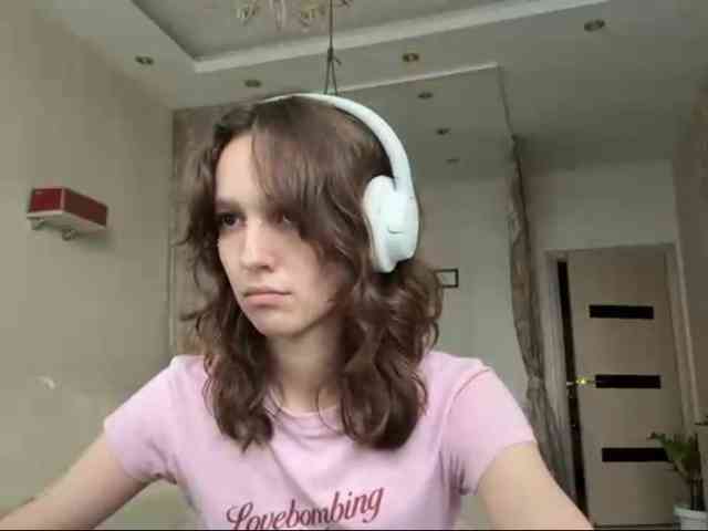 SunniCunningan webcam