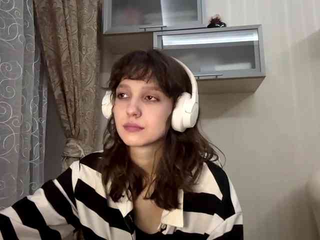 SunniCunningan webcam