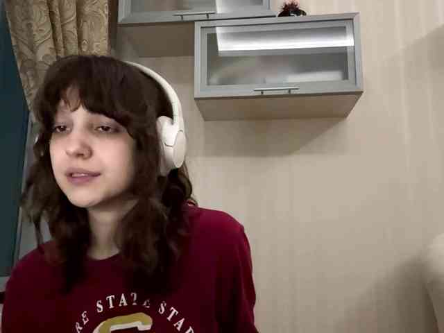 SunniCunningan webcam