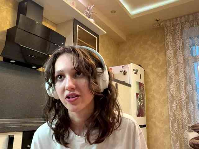 SunniCunningan webcam