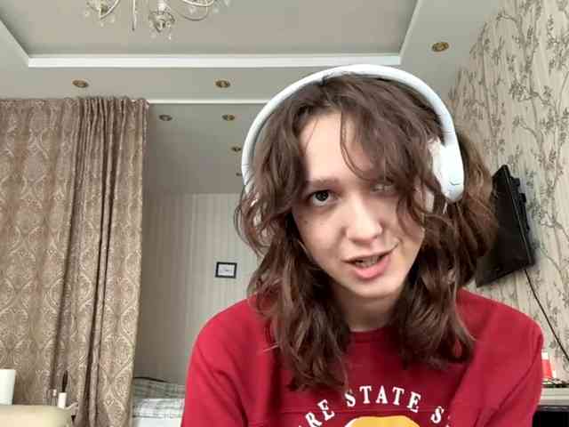 SunniCunningan webcam