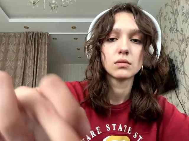 SunniCunningan webcam