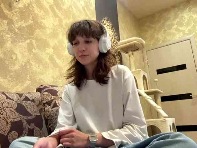 SunniCunningan webcam