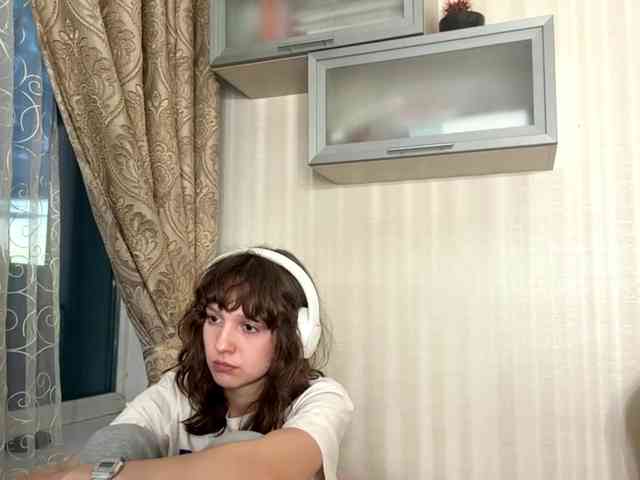 SunniCunningan webcam