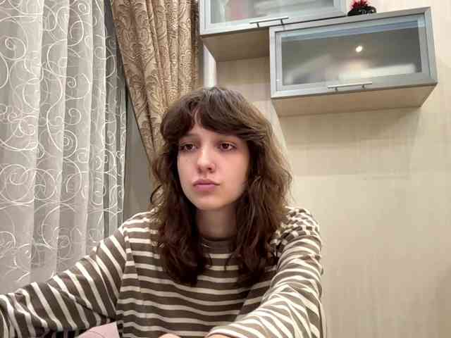SunniCunningan webcam