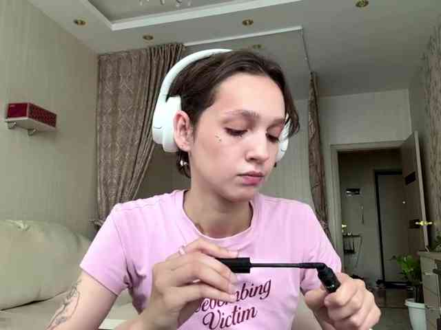 SunniCunningan webcam